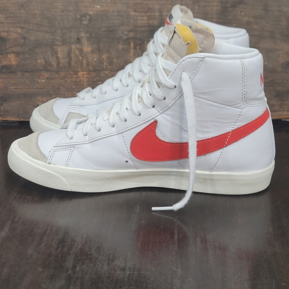 Nike Blazer Mid 77 Vintage Wmns 8.5 "Habanero Red" Good Cond Same Day Shipping - Picture 3 of 9